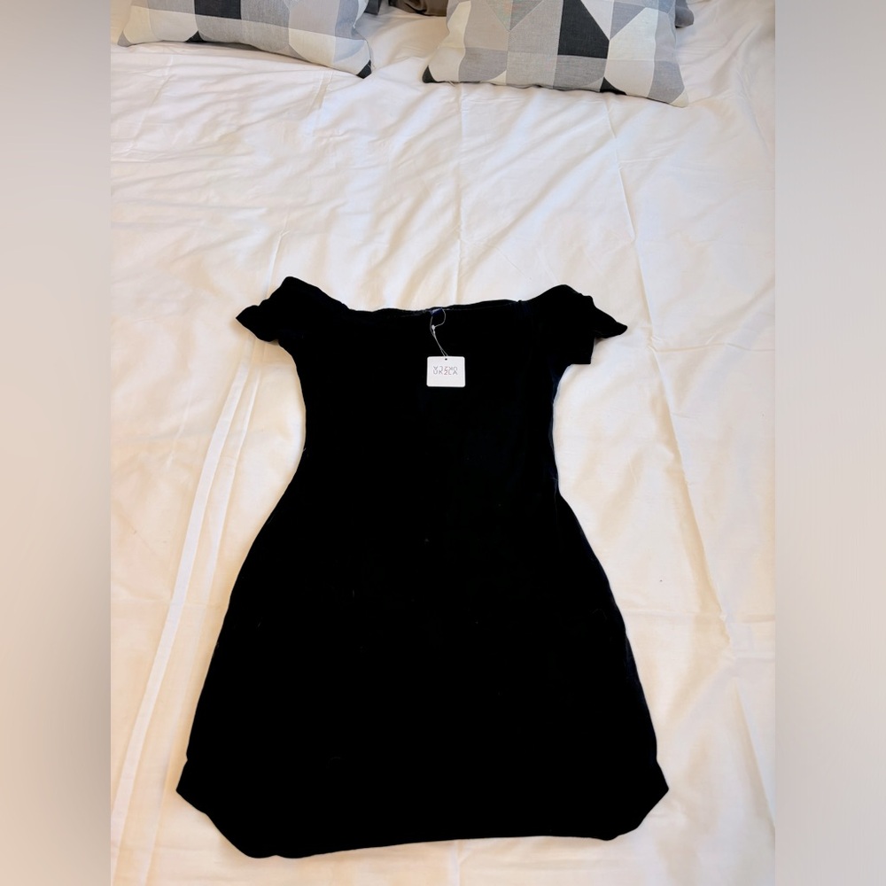 Urban Planet Black Mini Off The Shoulder Dress, size XS